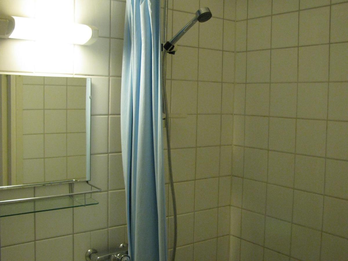Asuntohotelli Huvikumpu Otava Chambre photo